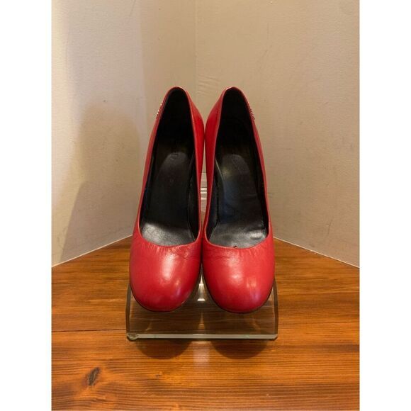 Gucci Womens Red Round Toe Stilettos Heel Platform Pump Shoes Size 40 - Picture 1 of 9